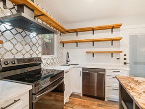 3524  Word Street , Dallas Texas 75204