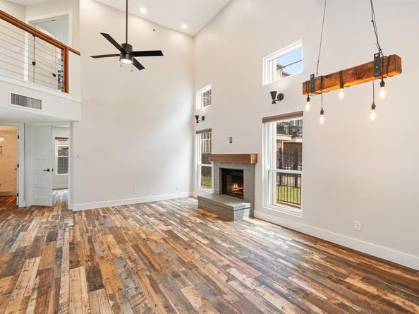 3524  Word Street , Dallas Texas 75204
