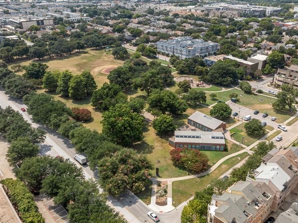 3524  Word Street , Dallas Texas 75204