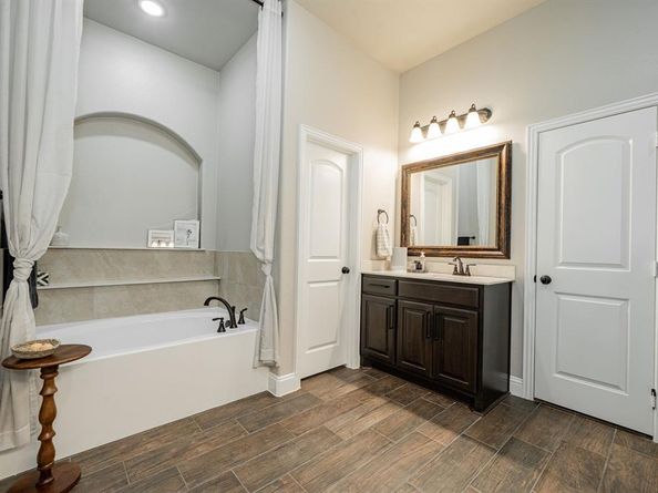 404  Chillington Court , Rockwall Texas 75032
