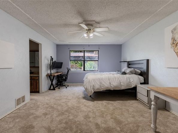 2201  Pebblebrook Court , Grand Prairie Texas 75050