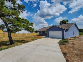 417  Katie Circle , Kennedale Texas 76060