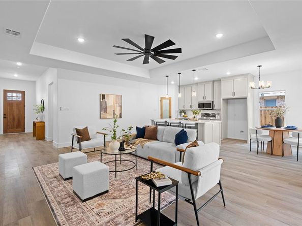 3852  Waldorf Street , Fort Worth Texas 76119