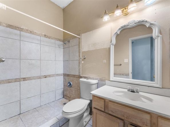 12715  Bluffview Drive , Balch Springs Texas 75180