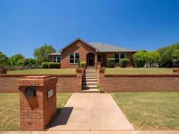 1315  Hardage Lane 