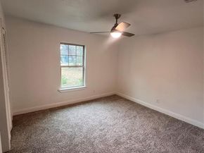 568 W Hammond Street , Lancaster Texas 75146