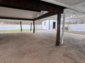 568 W Hammond Street , Lancaster Texas 75146