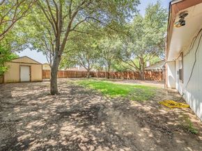 214  Kalmia Drive , Arlington Texas 76018