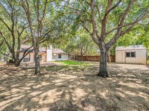 214  Kalmia Drive , Arlington Texas 76018
