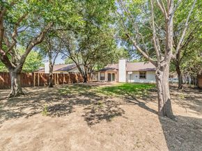 214  Kalmia Drive , Arlington Texas 76018