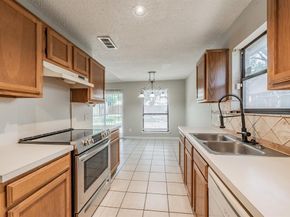 214  Kalmia Drive , Arlington Texas 76018