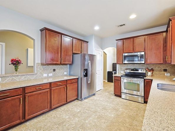 7009  Bishop Pine Road , Denton Texas 76208