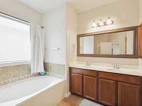 7009  Bishop Pine Road , Denton Texas 76208