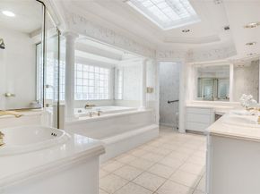 3816  Trails Edge Road , Fort Worth Texas 76109