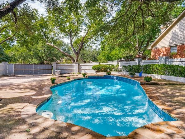 3816  Trails Edge Road , Fort Worth Texas 76109