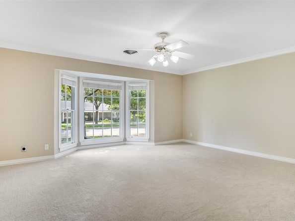 3816  Trails Edge Road , Fort Worth Texas 76109