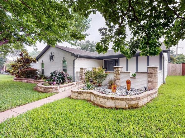 11142  Cactus Lane , Dallas Texas 75238