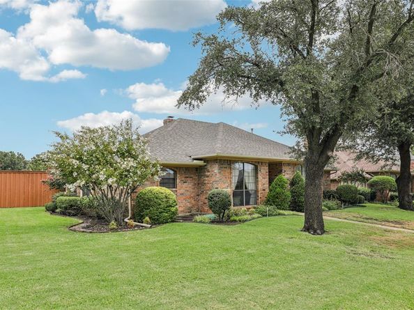 1411  Elizabeth Drive , Carrollton Texas 75007