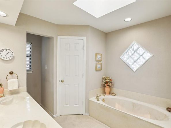 1411  Elizabeth Drive , Carrollton Texas 75007