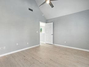 6643  Gretchen Lane , Dallas Texas 75252