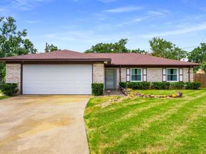 3213  Shere Circle , Irving Texas 75060