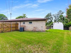 3213  Shere Circle , Irving Texas 75060