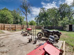 3151  Mims Street , Fort Worth Texas 76112