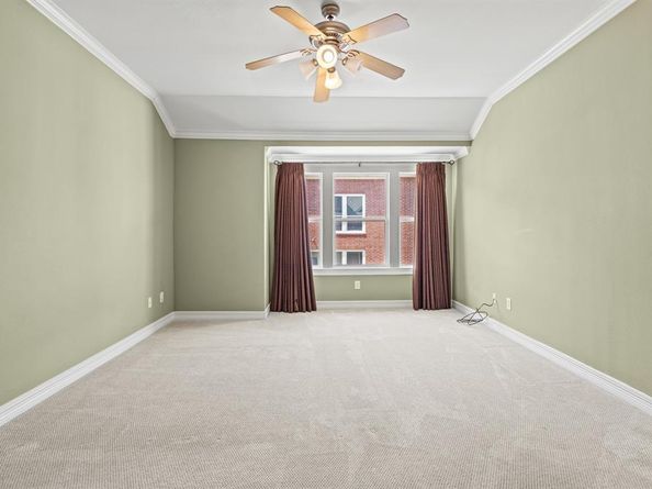2514  Worthington Street , Dallas Texas 75204