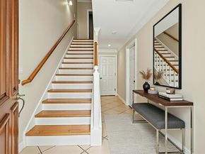 2514  Worthington Street , Dallas Texas 75204