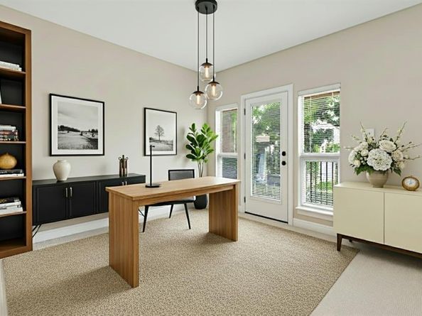 2514  Worthington Street , Dallas Texas 75204