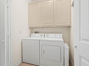 2514  Worthington Street , Dallas Texas 75204