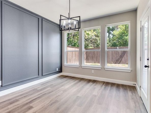 2818  Southland  , Dallas Texas 75215