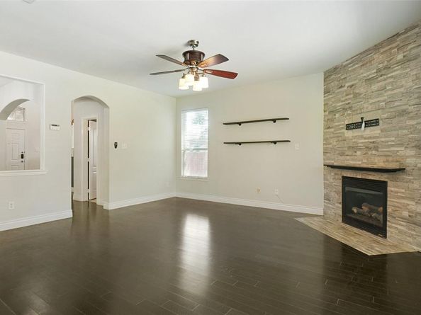 331  Granger Circle , Argyle Texas 76226
