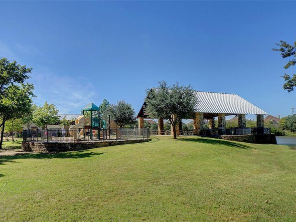 331  Granger Circle , Argyle Texas 76226