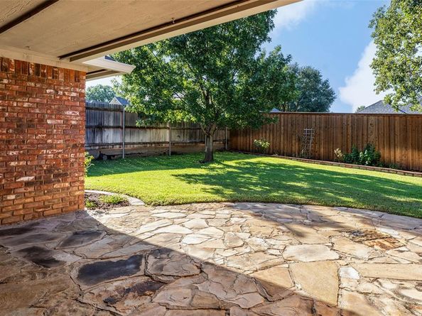 6802  Mt Vernon Court , Arlington Texas 76017