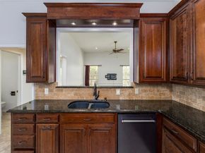6802  Mt Vernon Court , Arlington Texas 76017