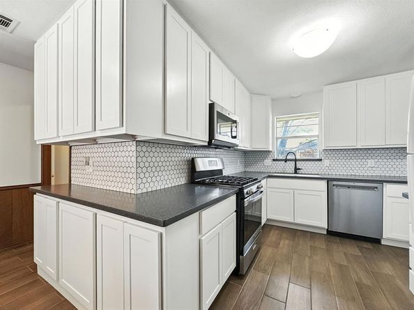 2412  Briarwood Drive , Plano Texas 75074
