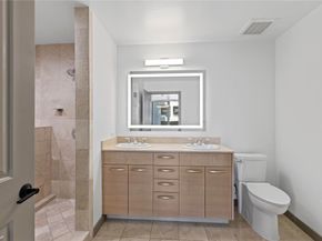1200  Main Street  508, Dallas Texas 75202