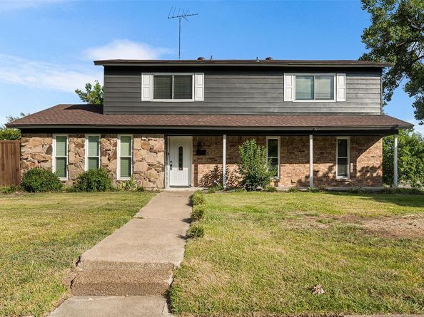 1801  Travis Street , Garland Texas 75042