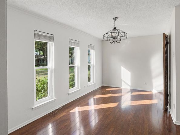 1801  Travis Street , Garland Texas 75042