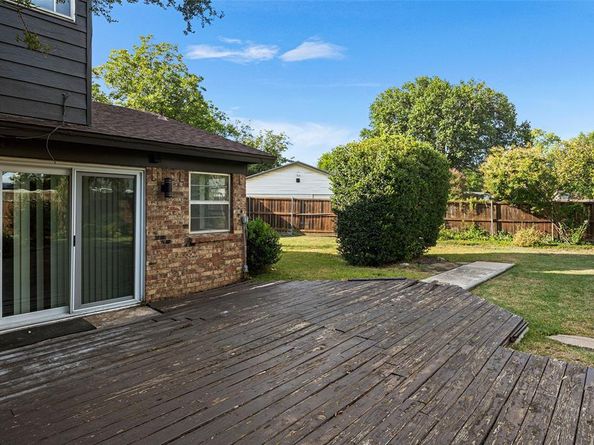 1801  Travis Street , Garland Texas 75042
