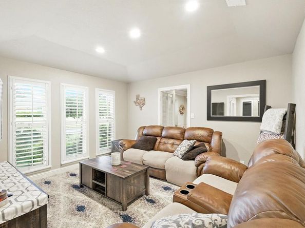 4801  Willow Run Court , Fort Worth Texas 76132