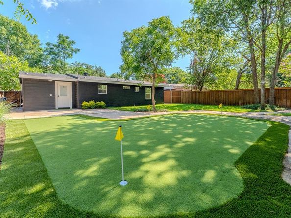 2354  San Marcus Avenue , Dallas Texas 75228