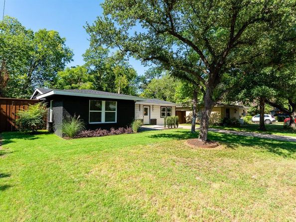2354  San Marcus Avenue , Dallas Texas 75228