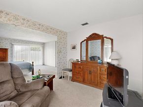 1813  Plantation Road , Garland Texas 75044
