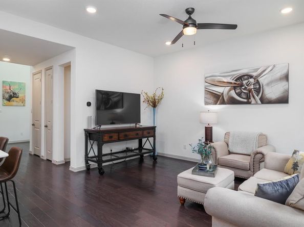 1305  Birds Fort Trail , Arlington Texas 76005