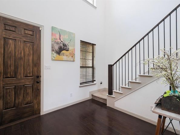 1305  Birds Fort Trail , Arlington Texas 76005