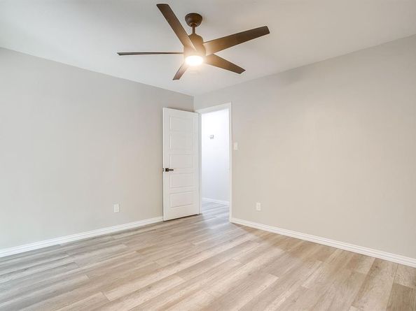 2536  Daisy Lane , Fort Worth Texas 76111