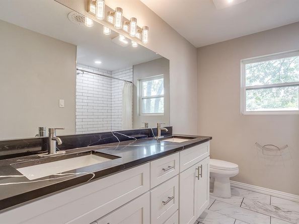 2536  Daisy Lane , Fort Worth Texas 76111