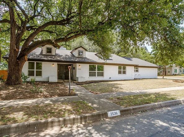 2536  Daisy Lane , Fort Worth Texas 76111